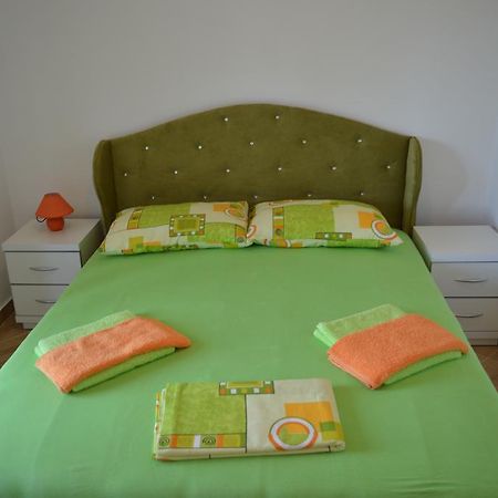 Apartments Coso Zlatne Njive Bb Kotor Exterior photo