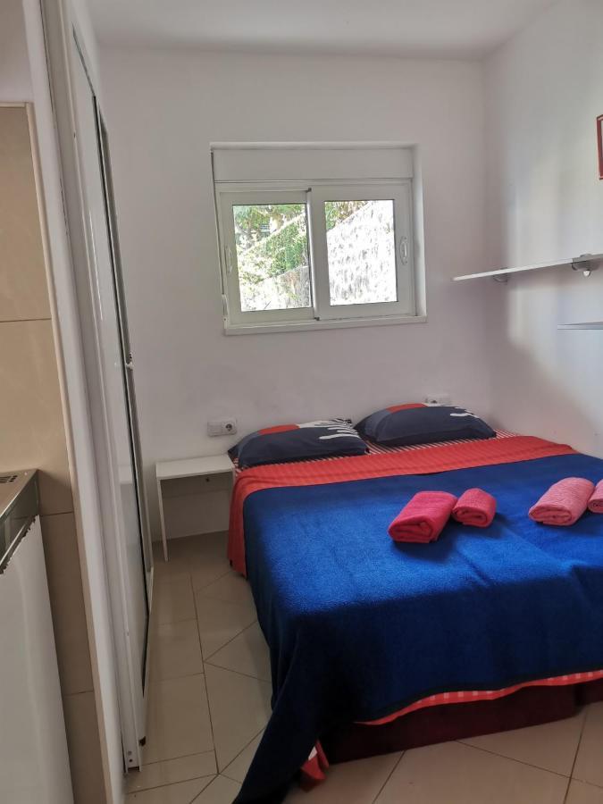 Apartments Coso Zlatne Njive Bb Kotor Exterior photo
