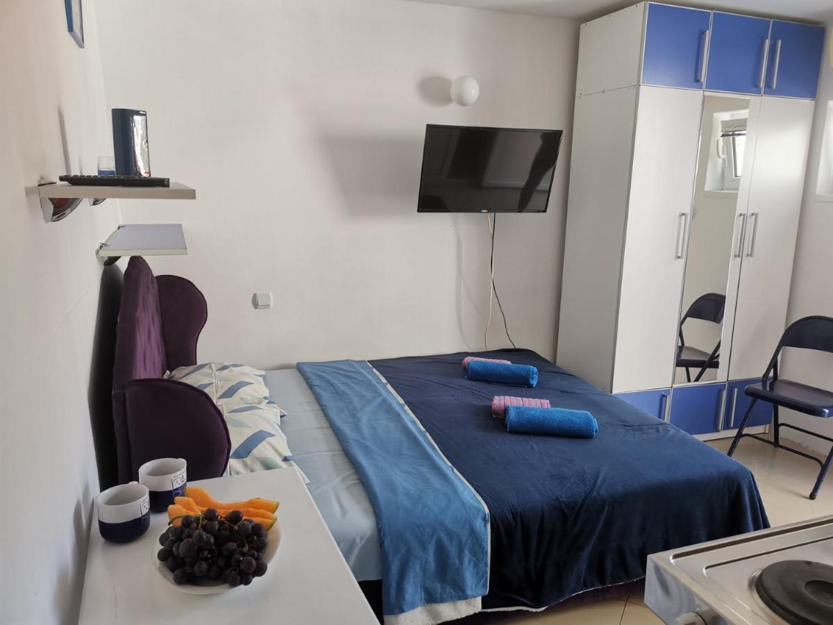 Apartments Coso Zlatne Njive Bb Kotor Exterior photo