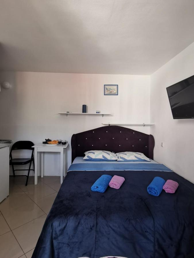 Apartments Coso Zlatne Njive Bb Kotor Exterior photo