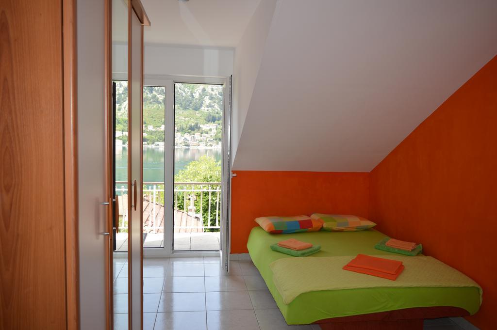 Apartments Coso Zlatne Njive Bb Kotor Exterior photo
